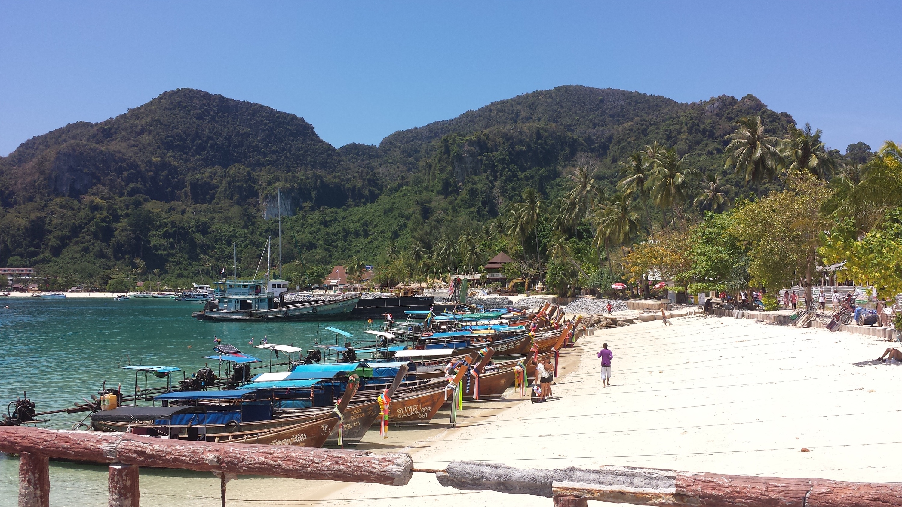 Hafen von Koh Phi Phi Don